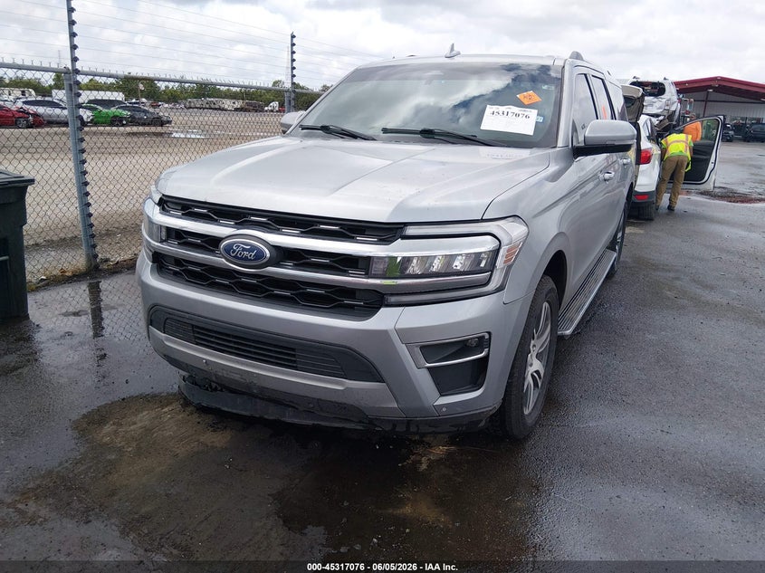 2023 FORD EXPEDITION auction photo 2