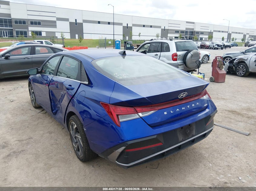 2025 HYUNDAI ELANTRA HYBRID auction photo 3