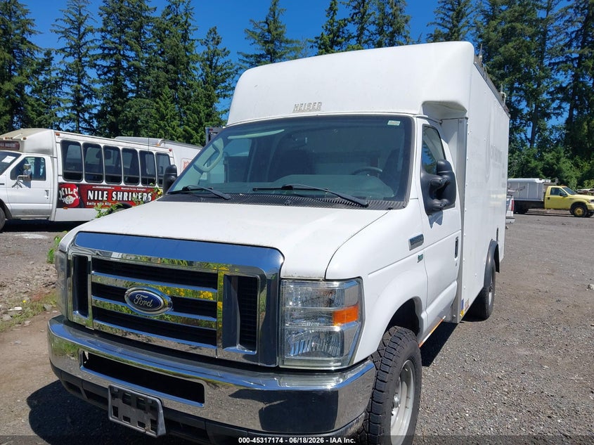 2015 Ford E-350 Cutaway 1FDWE3FL8FDA20699 photo 1