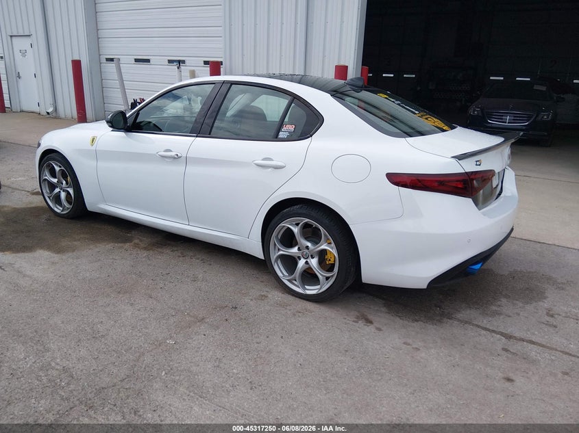 2018 ALFA ROMEO GIULIA auction photo 3