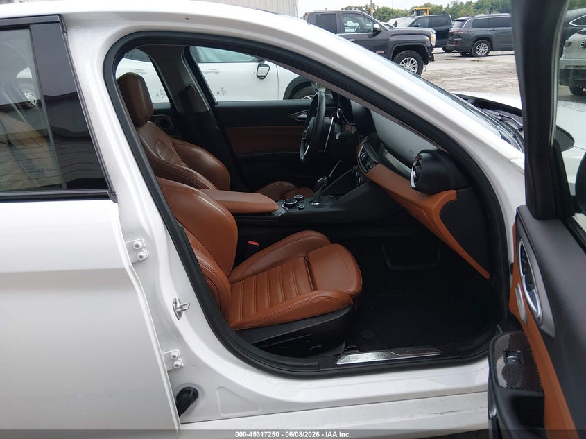 2018 ALFA ROMEO GIULIA auction photo 5