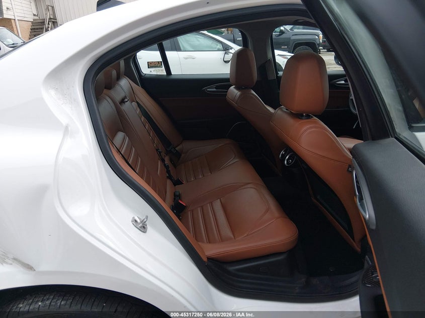 2018 ALFA ROMEO GIULIA auction photo 8