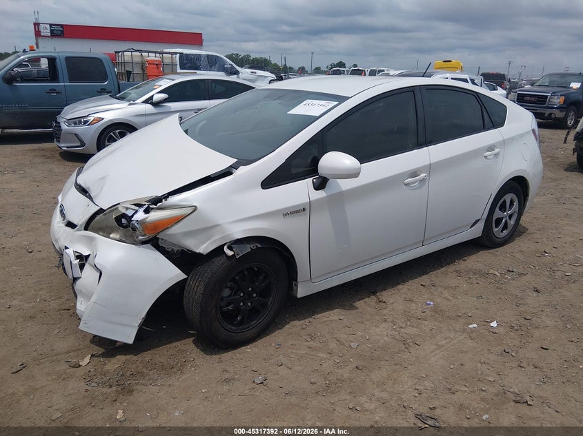 2013 TOYOTA PRIUS auction photo 2
