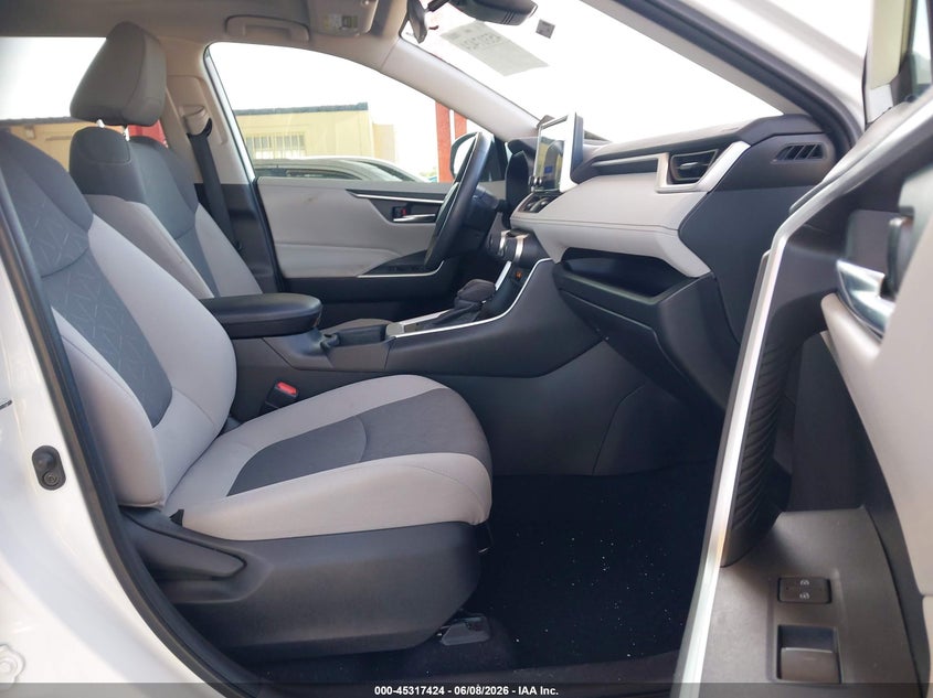 2023 TOYOTA RAV4 auction photo 5