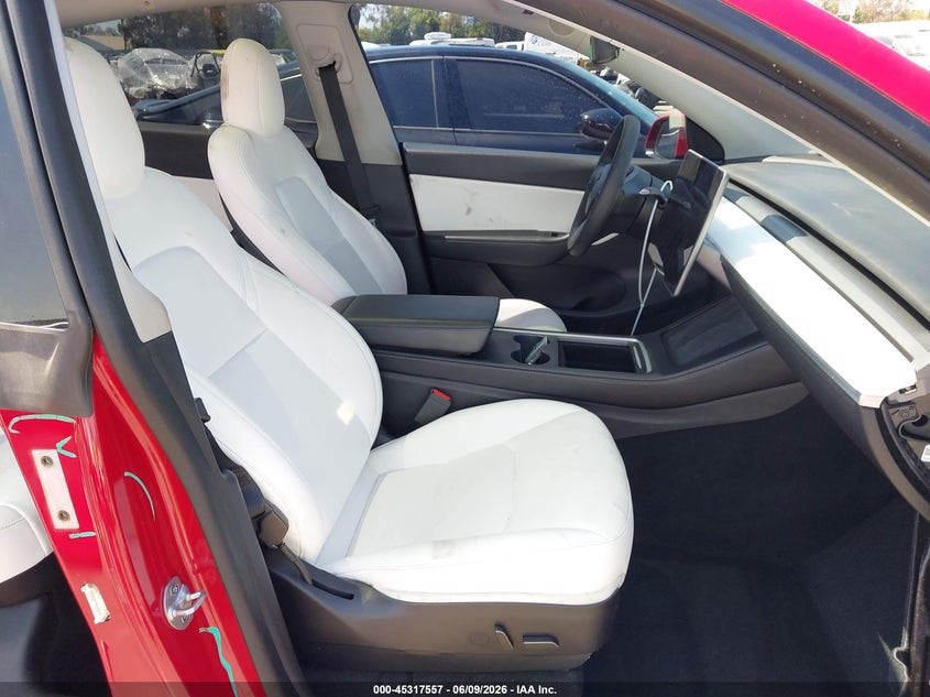 2022 TESLA MODEL Y ELECTRIC(VIN: 7SAYGDEF4NF491137