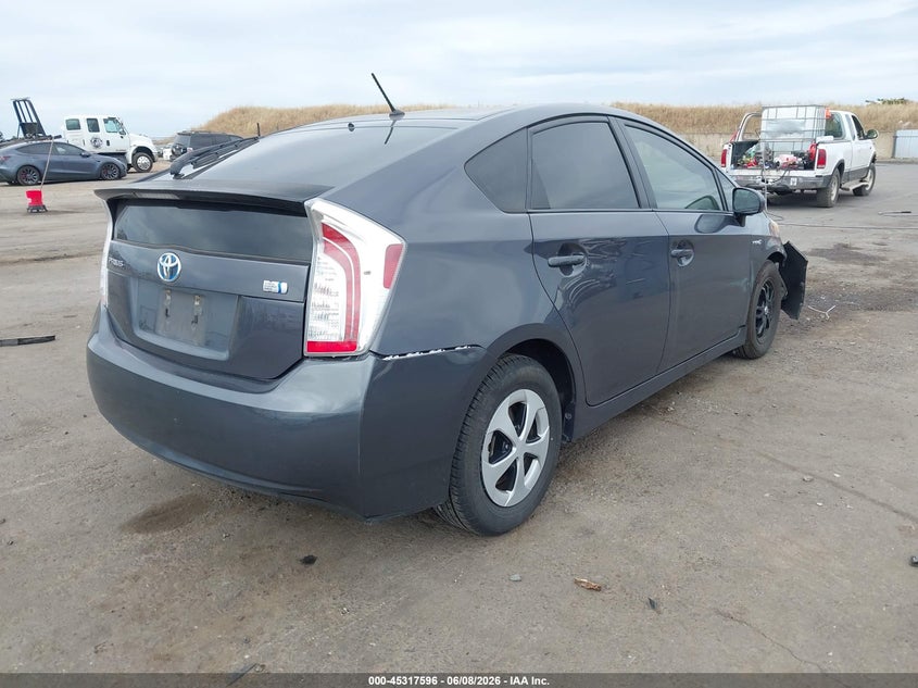Vin: jtdkn3du1c1593892, lot: 45815522, toyota prius two 20124