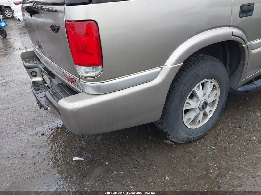 2000 GMC Jimmy Slt VIN: 1GKDT13W6Y2140363 Lot: 45317611