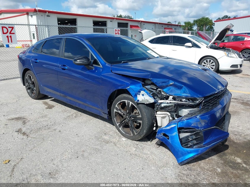 2021 KIA K5  (VIN: 5XXG64J23MG003533)