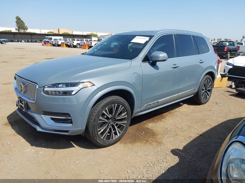 2023 VOLVO XC90 RECHARGE PLUG-IN HYBRID auction photo 2