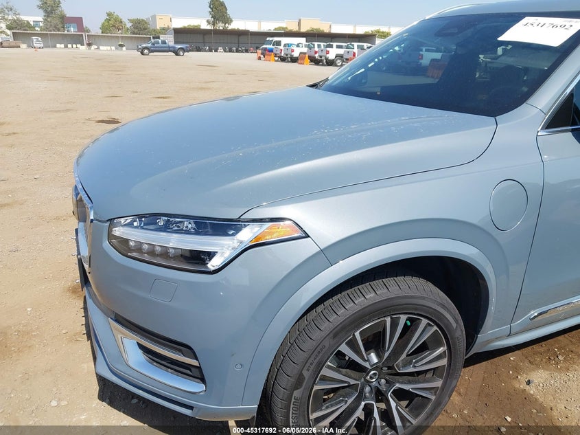 2023 VOLVO XC90 RECHARGE PLUG-IN HYBRID auction photo 6