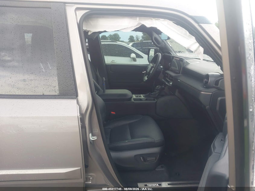 2026 TOYOTA LAND CRUISER auction photo 5