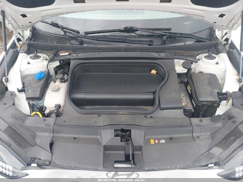 2024 Hyundai Ioniq 6 Limited VIN: KMHM54AC2RA055068 Lot: 45317786