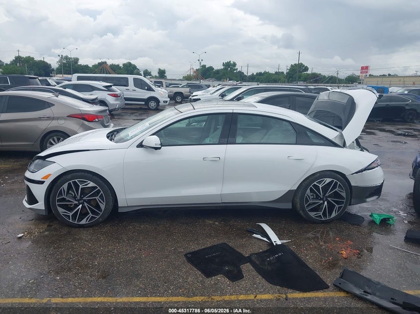2024 Hyundai Ioniq 6 Limited VIN: KMHM54AC2RA055068 Lot: 45317786