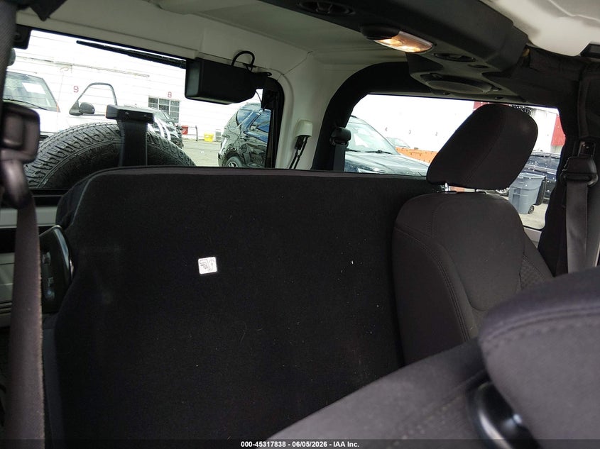 2013 JEEP WRANGLER auction photo 8