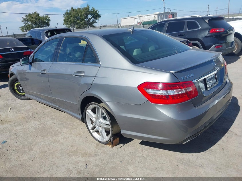 Vin: wddhf5gb8ba478062, lot: 45815768, mercedes-benz e 350 20113
