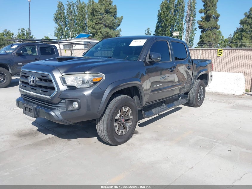 Vin: 3tmaz5cn9hm039774, lot: 45815803, toyota tacoma sr5 v6 20172