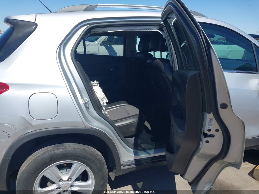2018 CHEVROLET TRAX LT · Фото 8