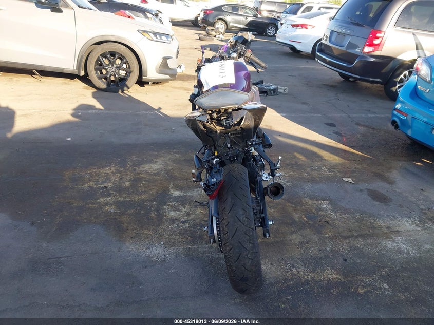 2018 Yamaha Yzfr3 A VIN: MH3RH15Y6JK004050 Lot: 45318013