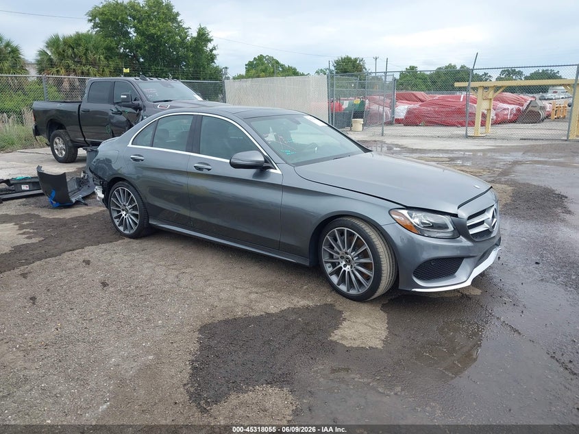 Vin: 55swf4jb3hu227274, lot: 45815981, mercedes-benz c 300 sport 2017 img_1