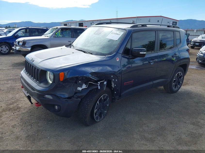 Vin: zacnjdc11ppp58493, lot: 45815989, jeep renegade trailhawk 4x4 20232