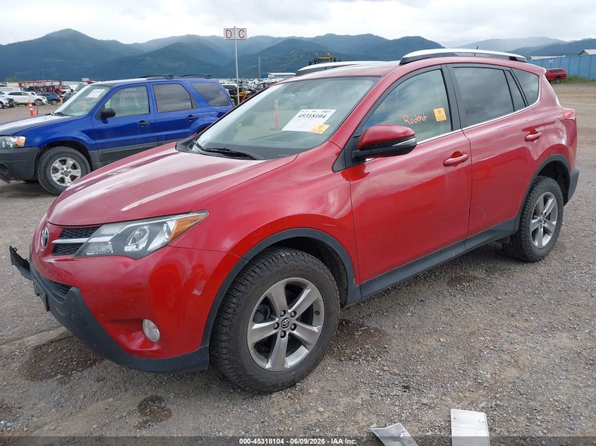 Vin: jtmrfrev5fd169687, lot: 45816030, toyota rav4 xle 20152