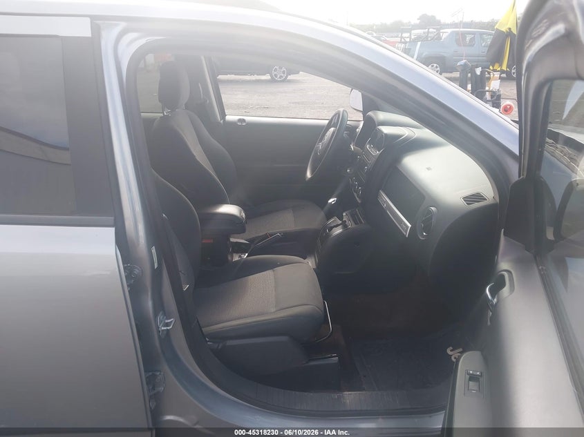 2015 JEEP COMPASS auction photo 5