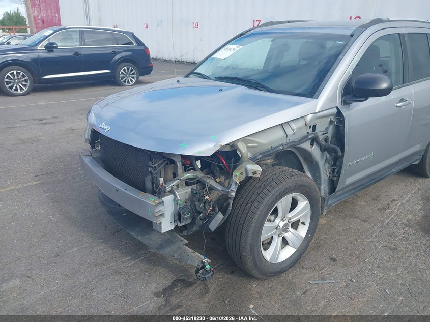 2015 JEEP COMPASS auction photo 6