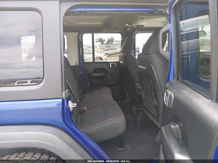 AtlanticExpress - Jeep Wrangler Unlimited