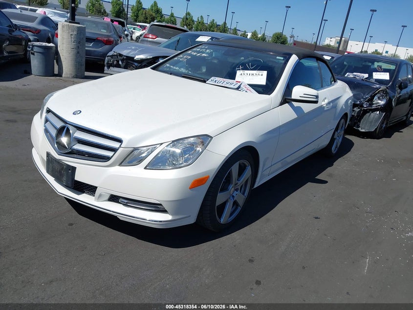 2013 Mercedes-Benz E 350 WDDKK5KF8DF212154 photo 1