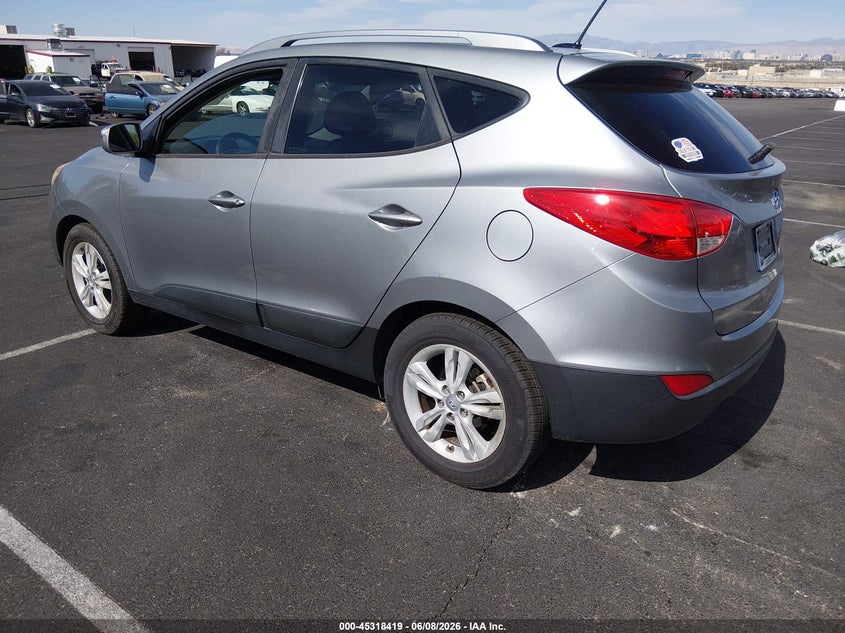 Vin: km8ju3ac7du550602, lot: 45816345, hyundai tucson gls 20133