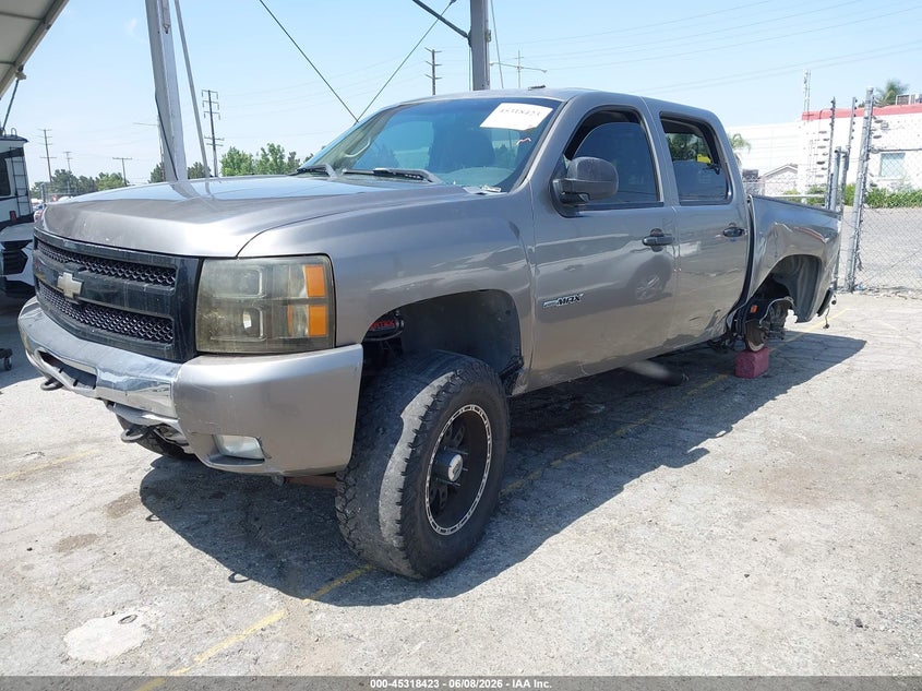 2GCFK13Y571632714 2007 CHEVROLET SILVERADO 1500 LT1 photo 1