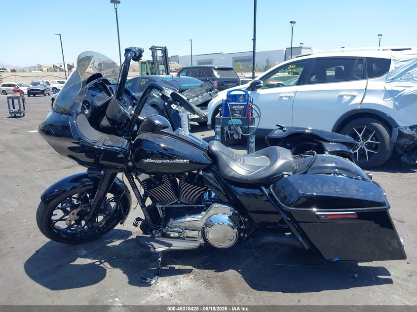 2016 Harley-Davidson Fltrx Road Glide VIN: 1HD1KHM38GB617306 Lot: 45318425