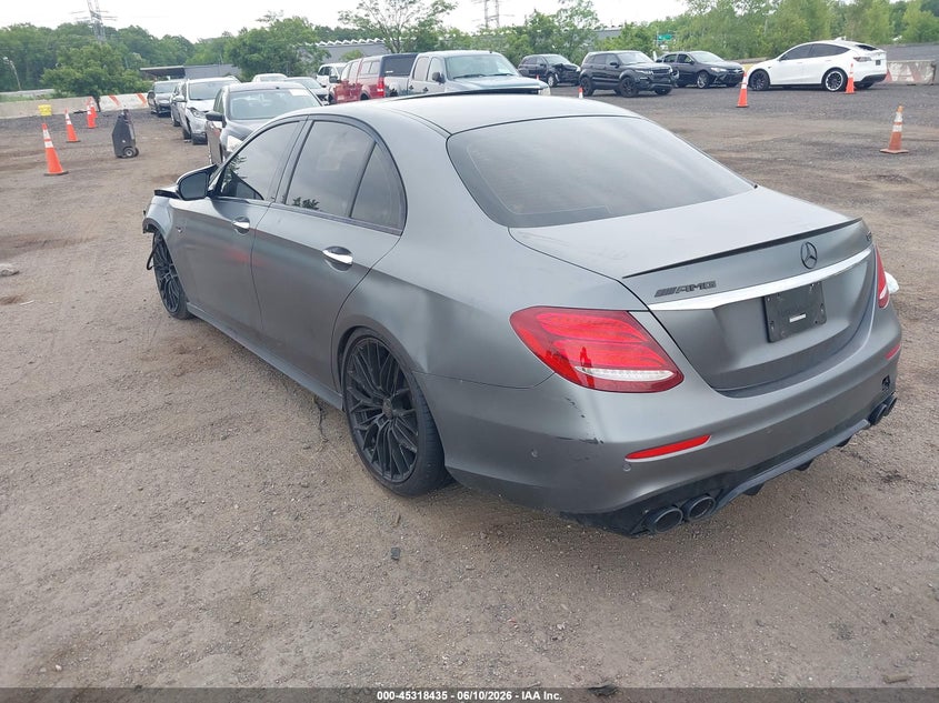 AtlanticExpress - Mercedes-Benz E-Class