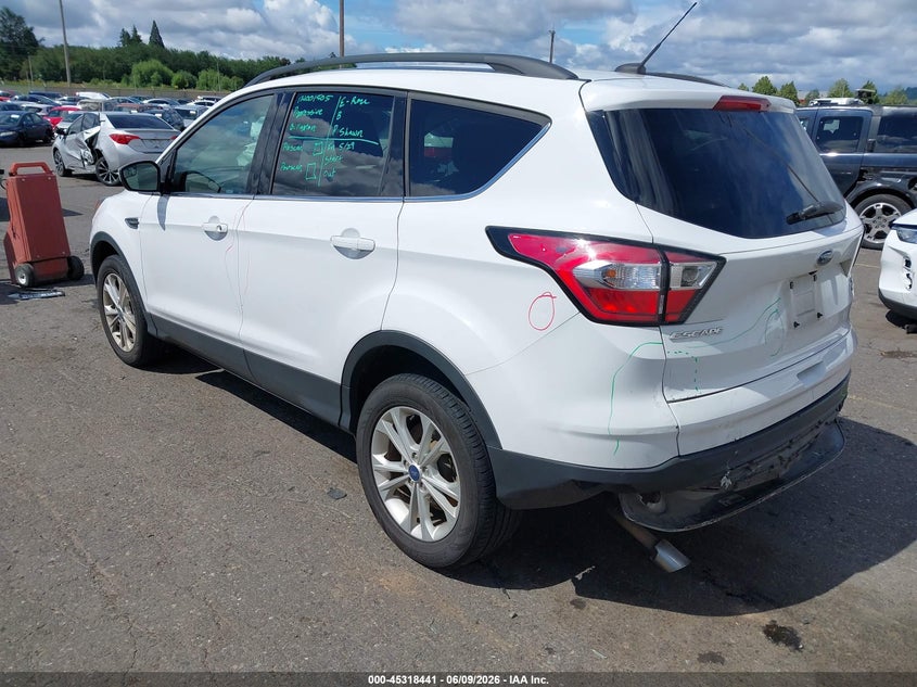 Vin: 1fmcu9g95juc63486, lot: 45816367, ford escape se 20183