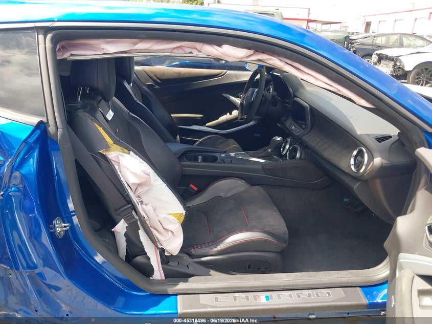2017 CHEVROLET CAMARO auction photo 5