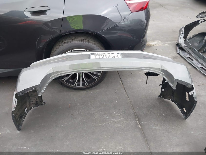 VIN KMHLL4DG9TU181689 2026 HYUNDAI ELANTRA SE