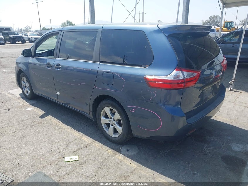 Vin: 5tdzz3dc8hs824307, lot: 45816532, toyota sienna l 7 passenger 20173