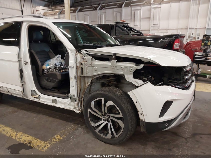 2021 Volkswagen Atlas 3.6L V6 Sel Premium VIN: 1V2TR2CA8MC554800 Lot: 45318649