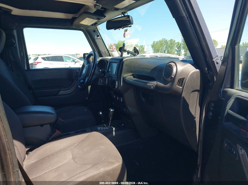 2018 JEEP WRANGLER JK UNLIMITED auction photo 5