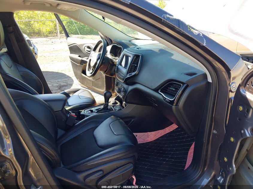 2020 JEEP CHEROKEE auction photo 5