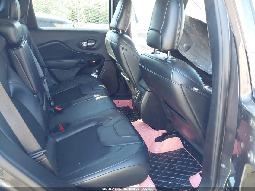 2020 JEEP CHEROKEE auction photo 8