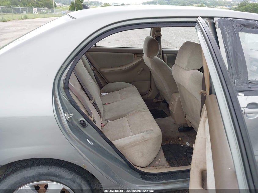 2004 TOYOTA COROLLA auction photo 8