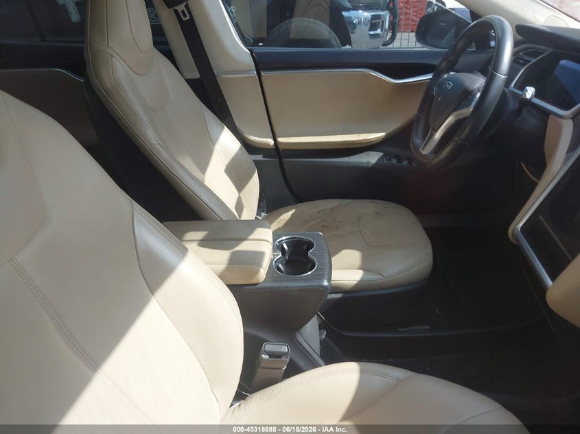 2012 TESLA MODEL S auction photo 5