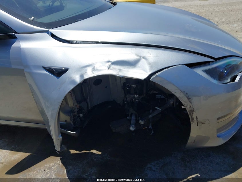 2026 Tesla Model S All-Wheel Drive VIN: 5YJSA1E5XTF552353 Lot: 45318903
