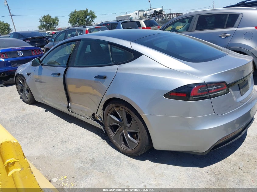 Vin: 5yjsa1e5xtf552353, lot: 45816836, tesla model s all-wheel drive 20263
