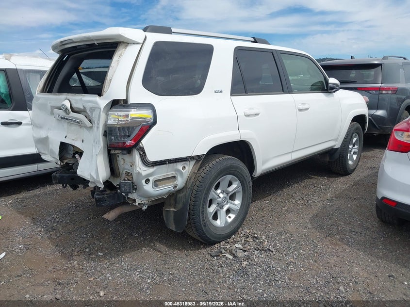 2023 TOYOTA 4RUNNER auction photo 4