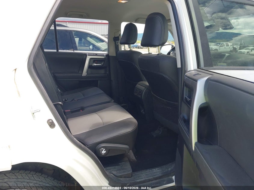 2023 TOYOTA 4RUNNER auction photo 8
