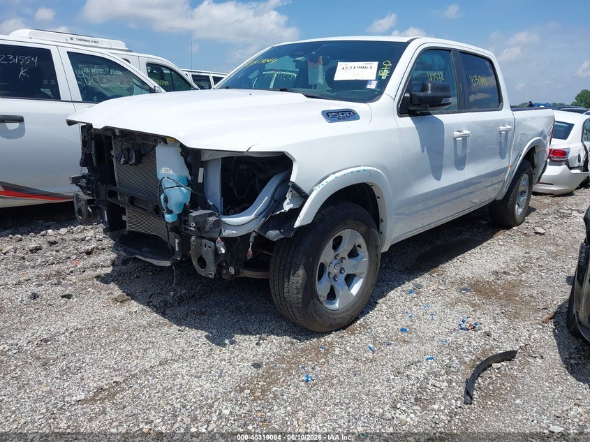 2025 RAM 1500 auction photo 2