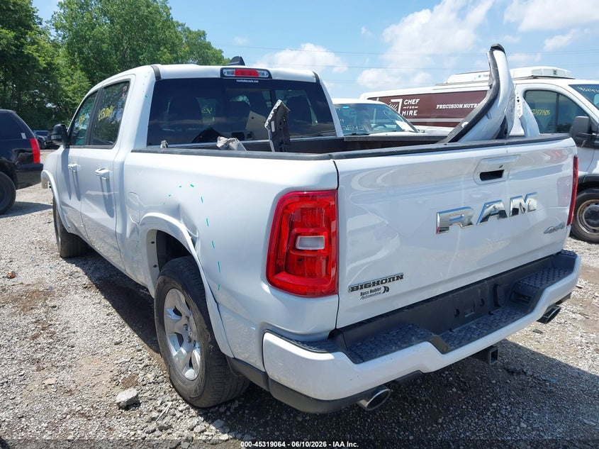 2025 RAM 1500 auction photo 3