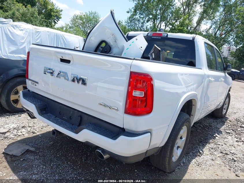 2025 RAM 1500 auction photo 4